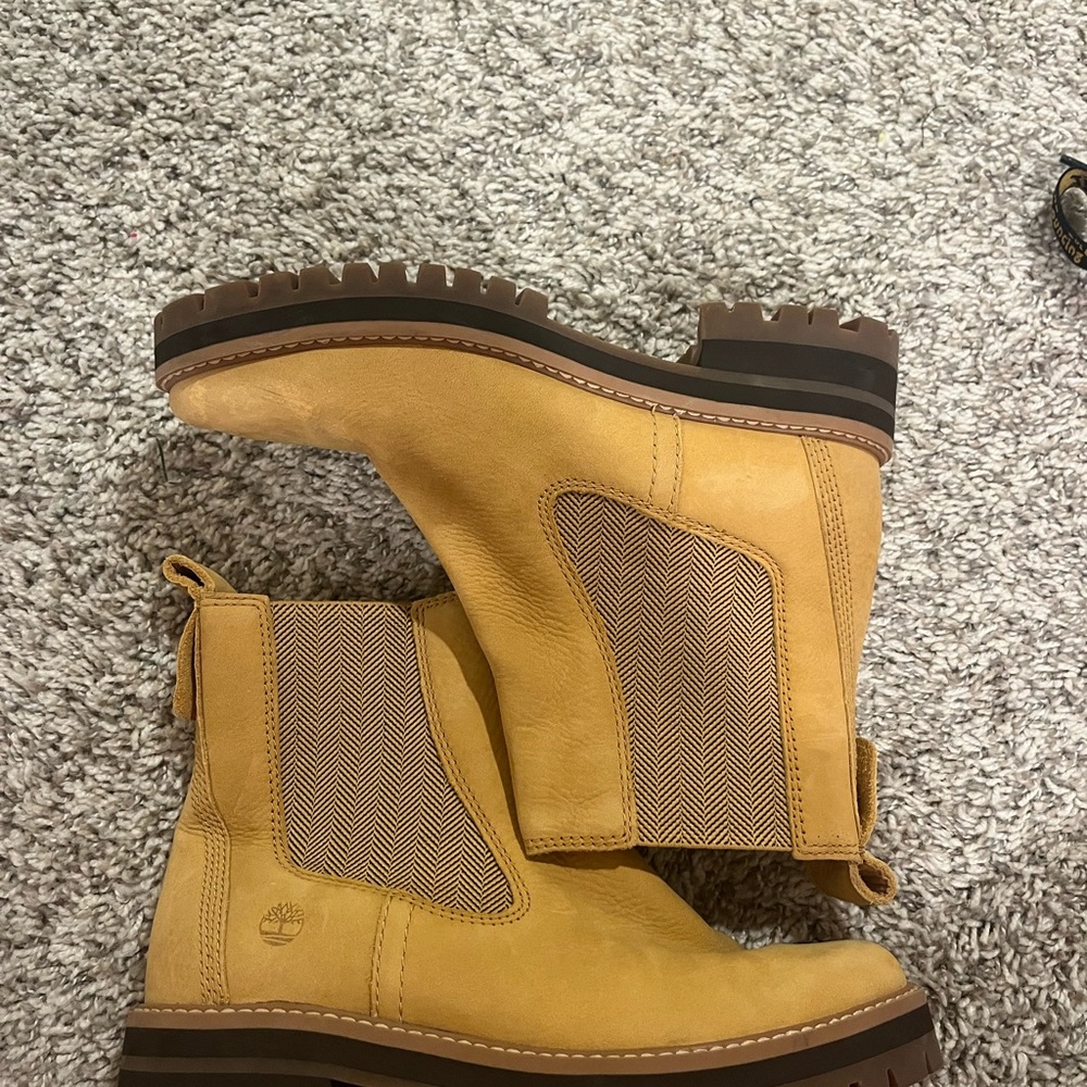 Timberland Tan Leather Boots